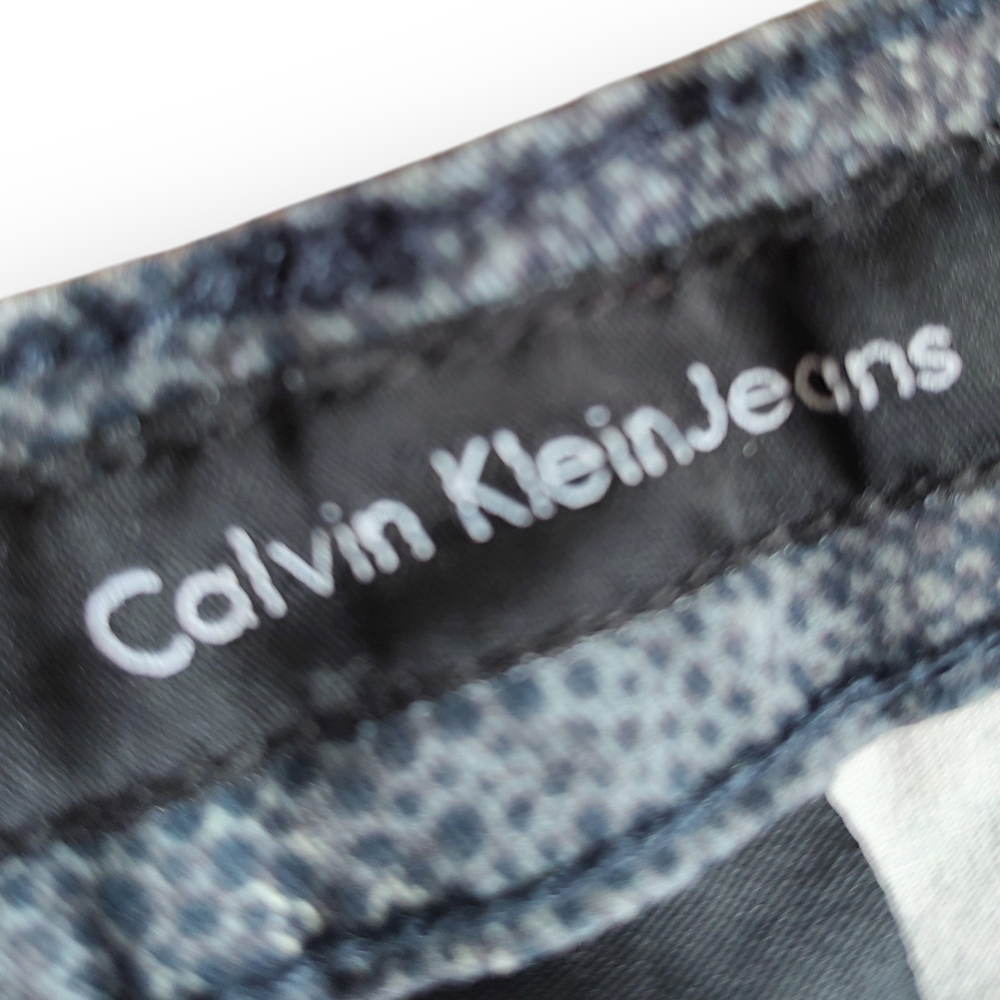 Calvin Klein Jeans Blue Python Print High-Rise Skinny JeansWhy this title works: - Picture 4 of 10